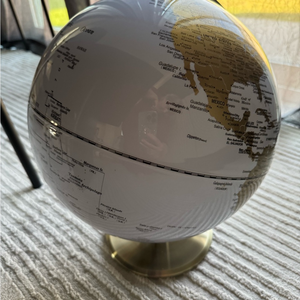 Elegant Gold and light Blue Globe
